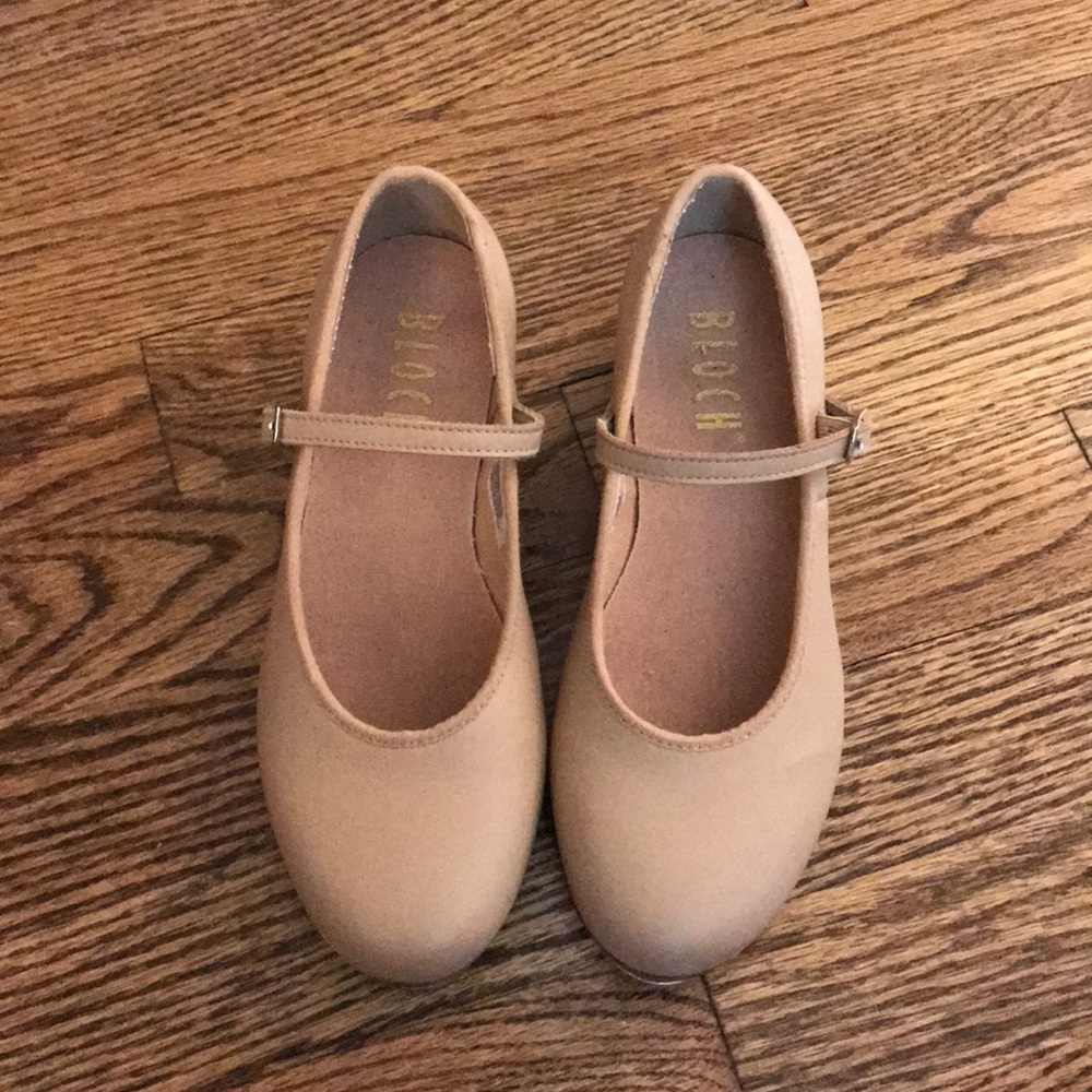 Bloch Tan Tap Shoes-Like New